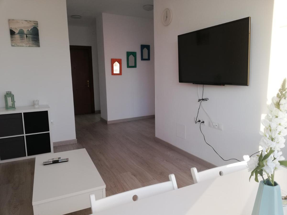 Apartamento Con Encanto 'Larios Street Ii' Appartement Málaga Buitenkant foto