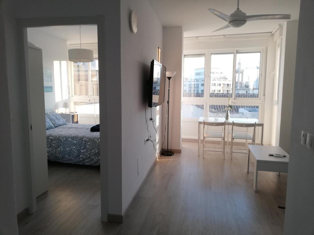 Apartamento Con Encanto 'Larios Street Ii' Appartement Málaga Buitenkant foto