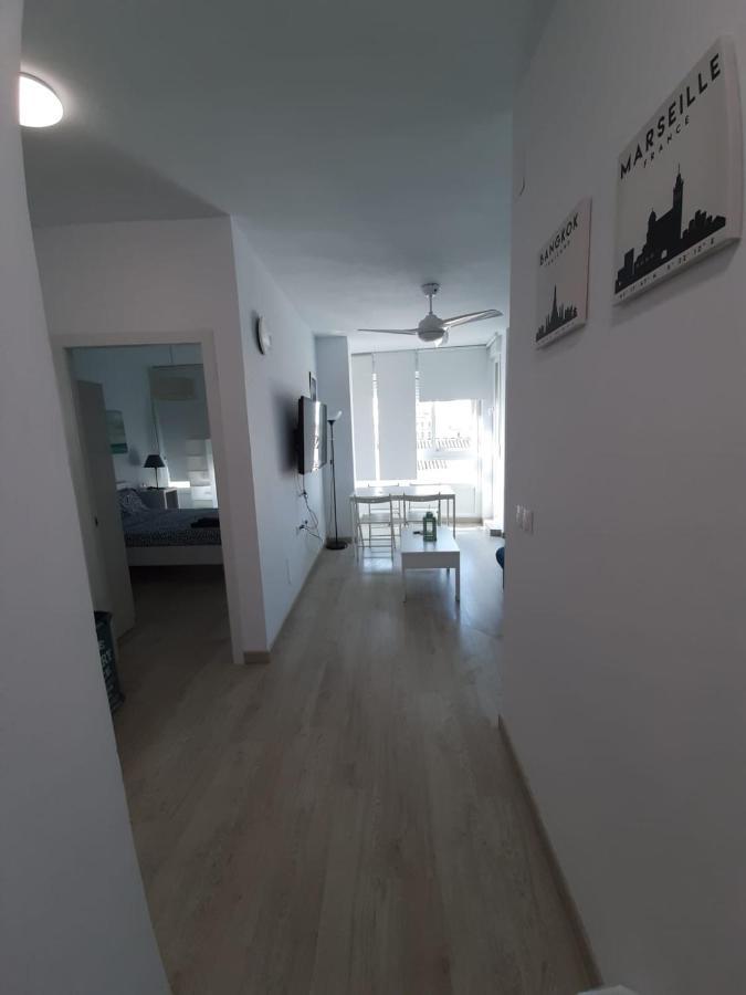 Apartamento Con Encanto 'Larios Street Ii' Appartement Málaga Buitenkant foto