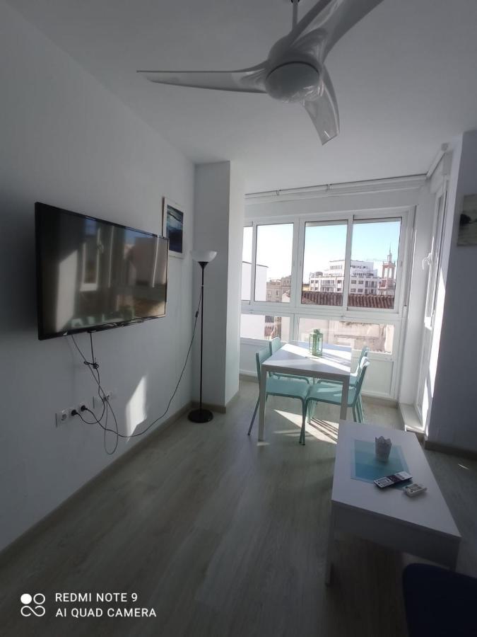 Apartamento Con Encanto 'Larios Street Ii' Appartement Málaga Buitenkant foto
